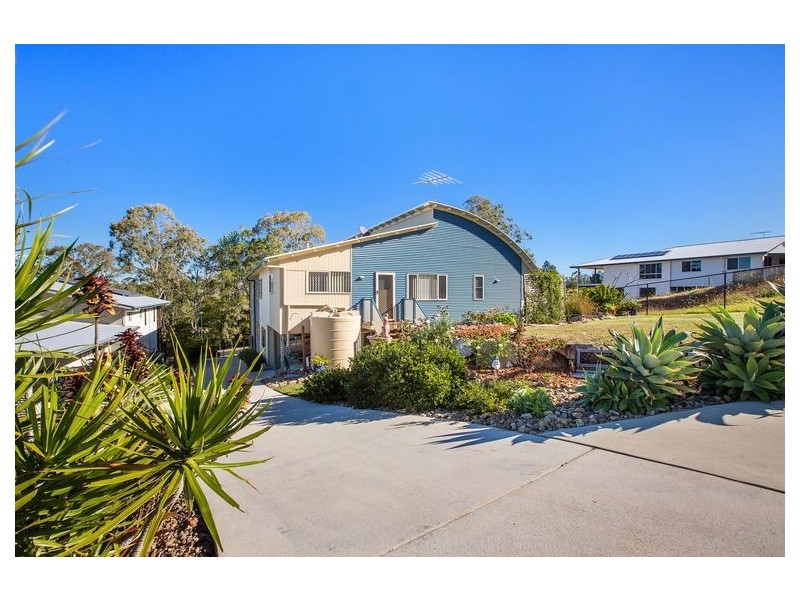 21 Carmody Court, Petrie QLD 4502