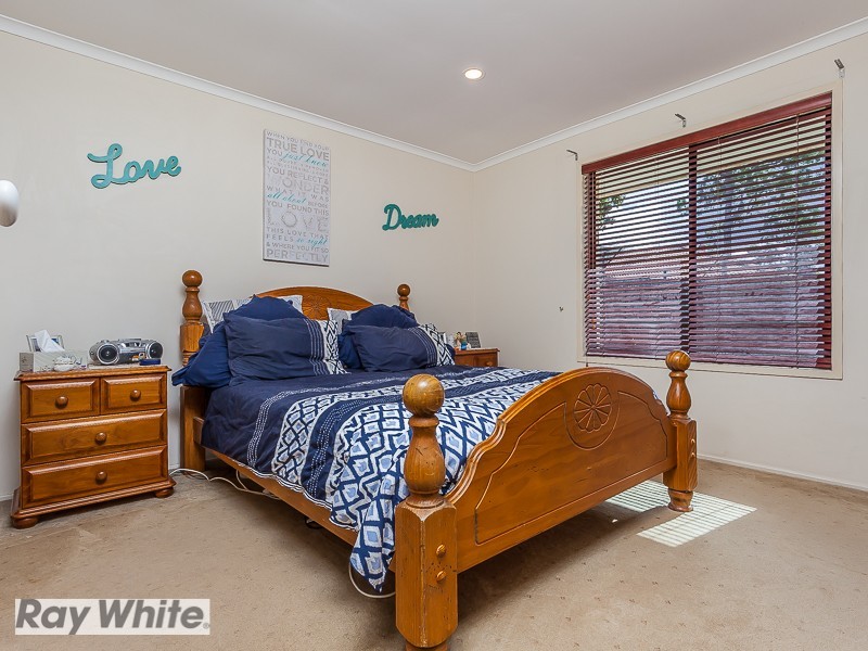 32 Goodfellows Road, Kallangur QLD 4503
