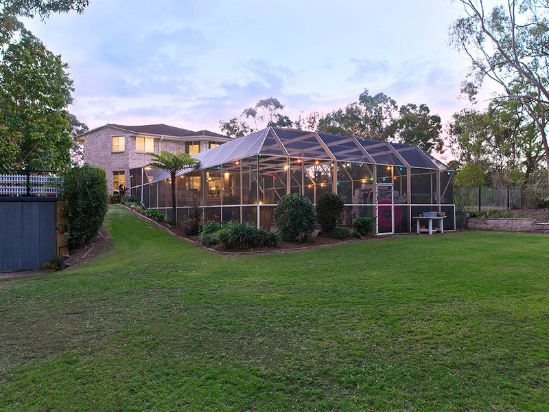 12 Creekwood Court, Warner QLD 4500