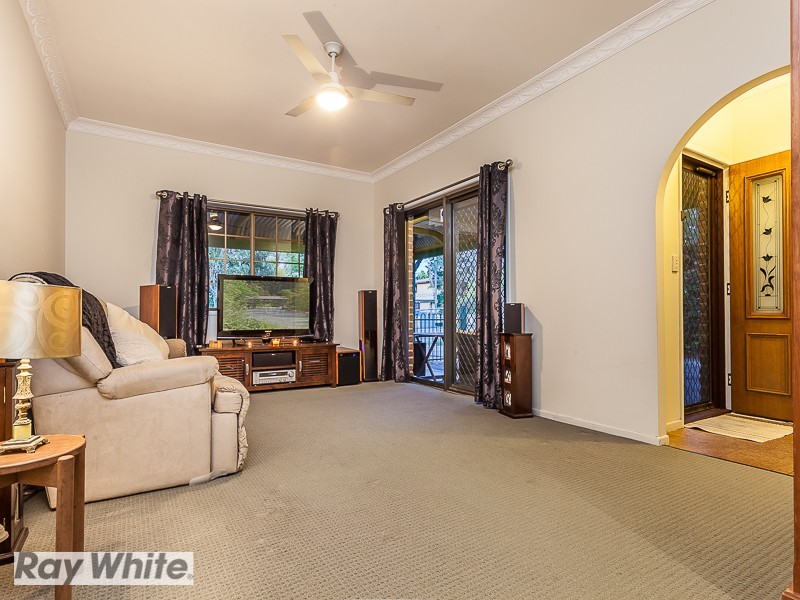 39 Colonial Drive, Lawnton QLD 4501