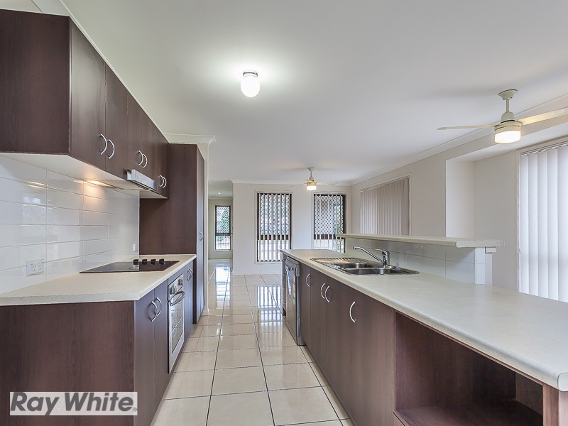 6 Dauntless Lane, Bray Park QLD 4500
