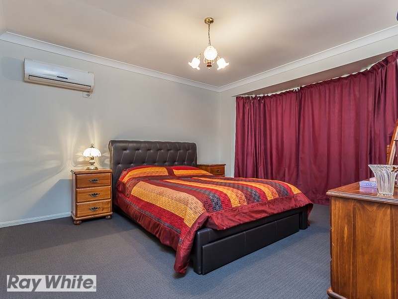 10 Clarendon Street, Strathpine QLD 4500