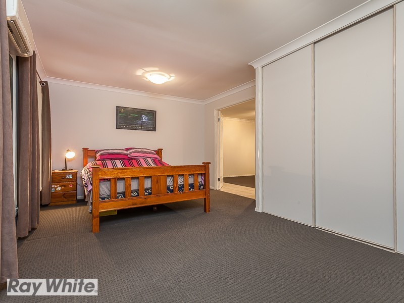 10 Clarendon Street, Strathpine QLD 4500