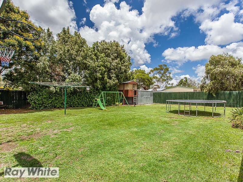 8 Wombat Court, Lawnton QLD 4501