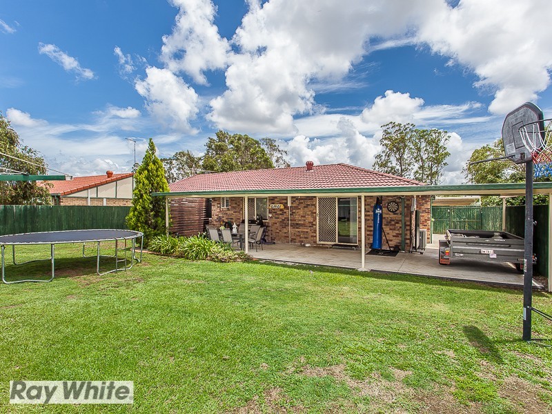 8 Wombat Court, Lawnton QLD 4501