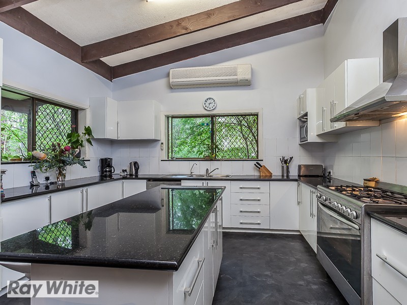 47 Torrens Road, Petrie QLD 4502