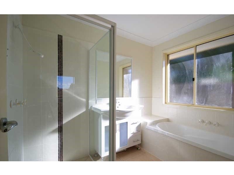 1/3 Halo Court, Bray Park QLD 4500