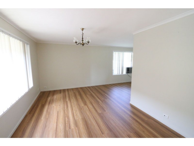 10 Comino Street, Strathpine QLD 4500