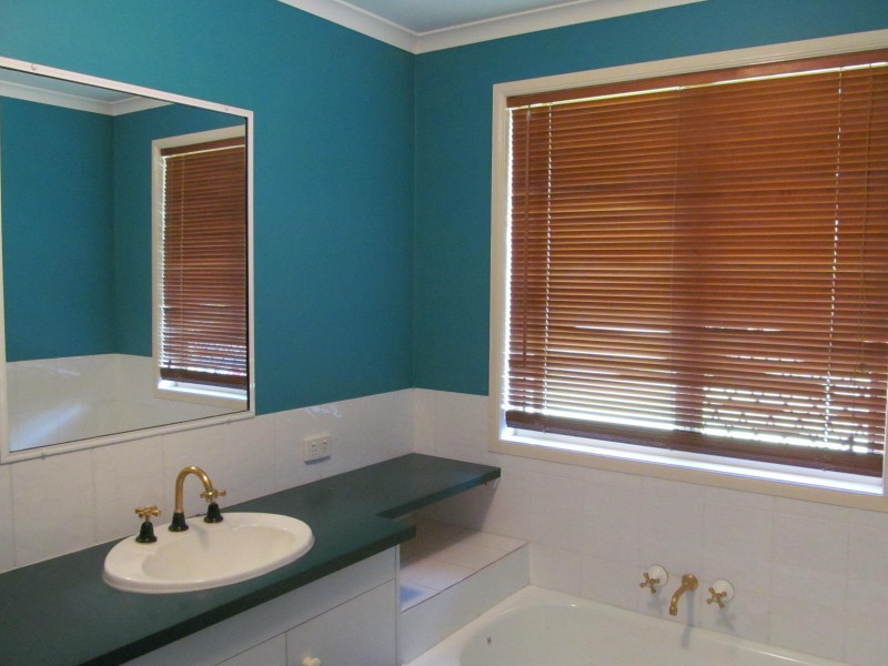 4 Blackbutt Court, Warner QLD 4500