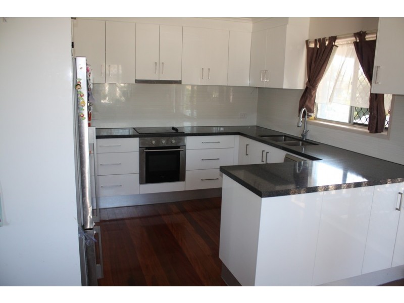 9 Shelley Street, Strathpine QLD 4500