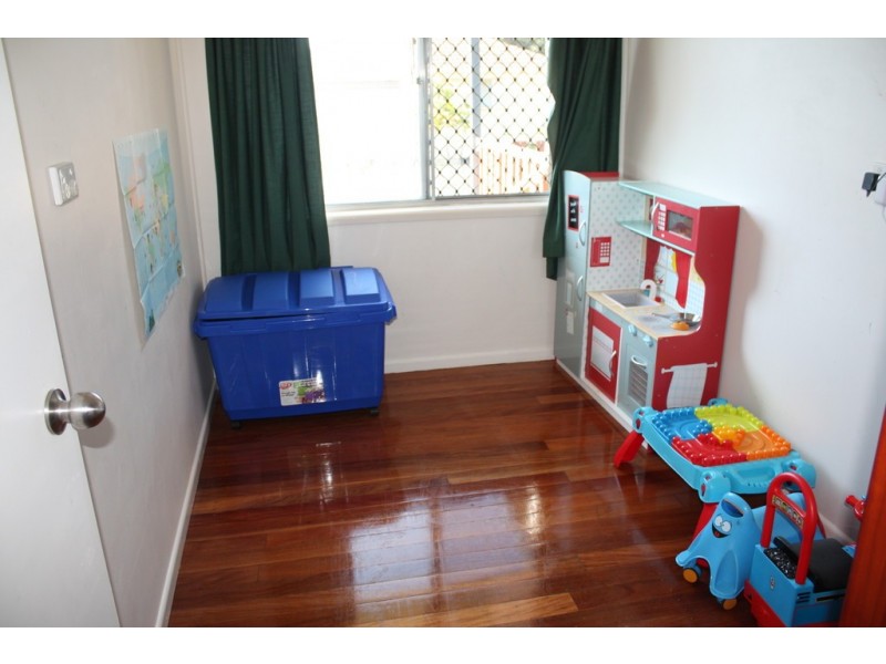 9 Shelley Street, Strathpine QLD 4500