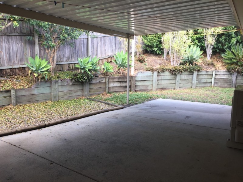 10 Valmadre Court, Petrie QLD 4502