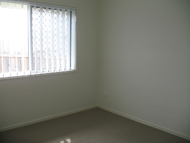 1/21 Michael David Dve, Warner QLD 4500