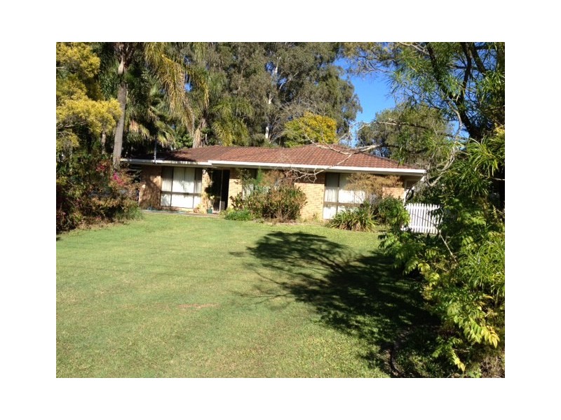 31 Eucumbene Drive, Petrie QLD 4502