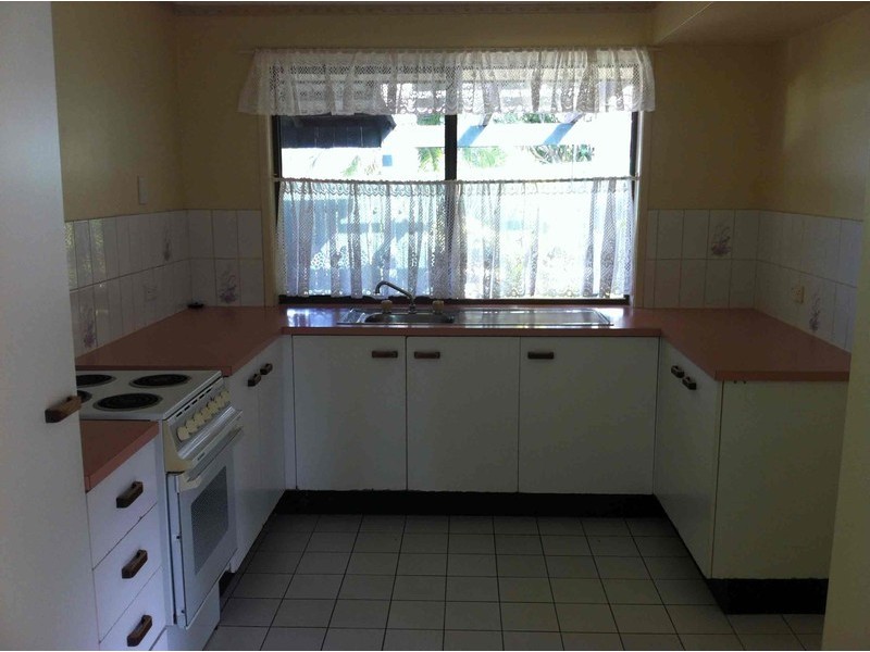 31 Eucumbene Drive, Petrie QLD 4502