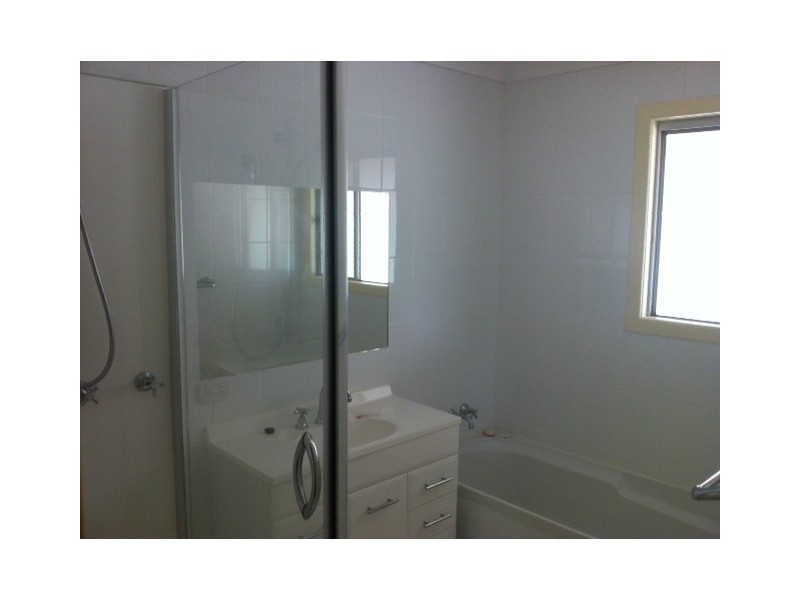 66 School Road, Kallangur QLD 4503