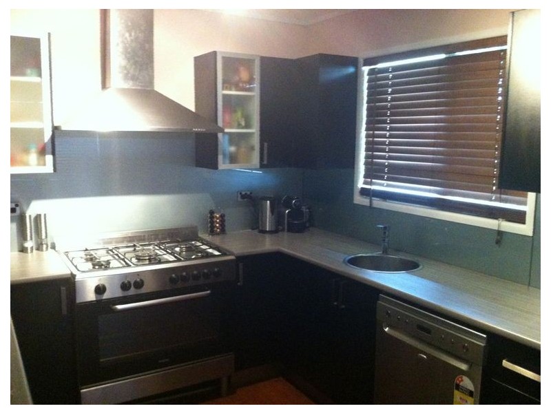 77 Grahams Road, Strathpine QLD 4500