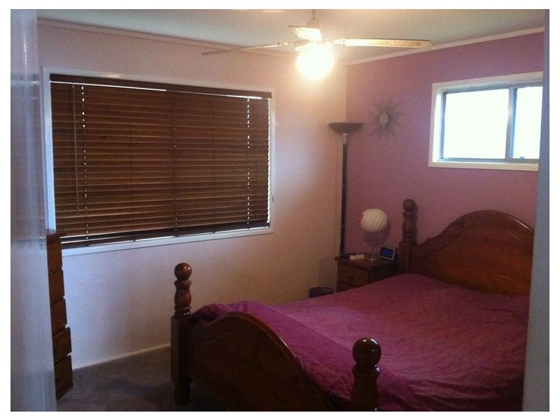 77 Grahams Road, Strathpine QLD 4500