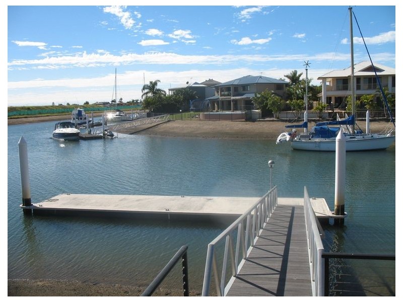 22 Wildfire Court, Newport QLD 4020