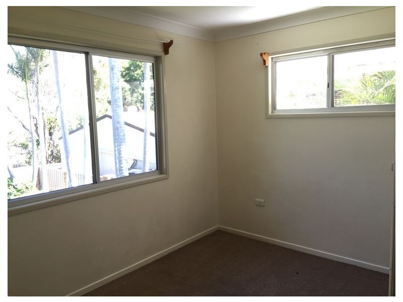 10 Ernie Street, Albany Creek QLD 4035