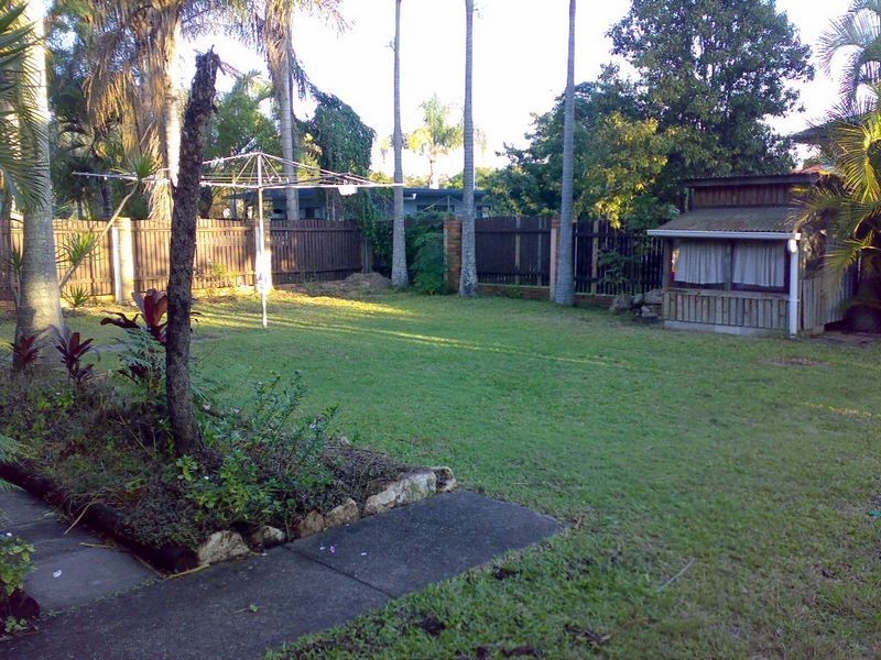 10 Ernie Street, Albany Creek QLD 4035