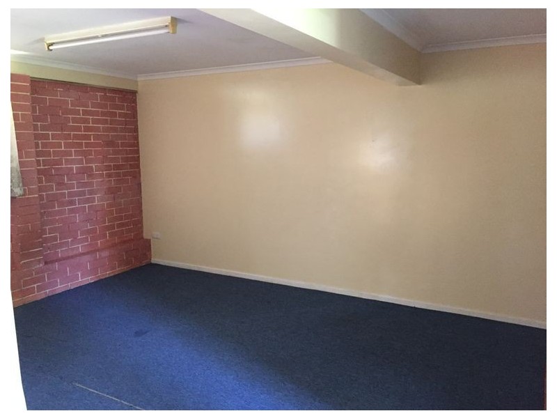 10 Ernie Street, Albany Creek QLD 4035