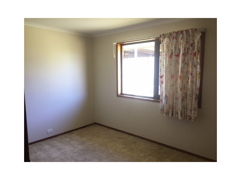 27 Vienna Way, Strathpine QLD 4500