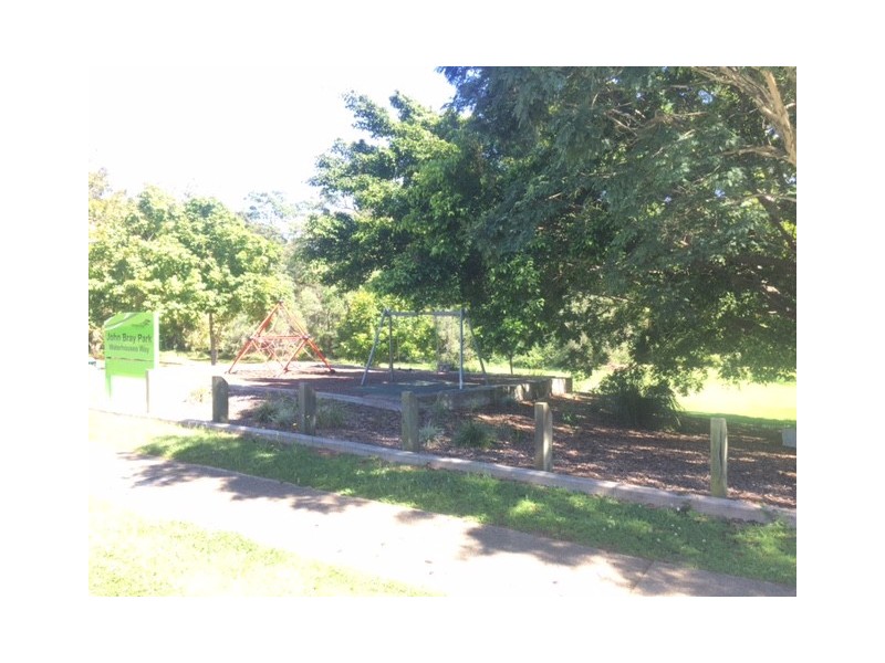 27 Vienna Way, Strathpine QLD 4500