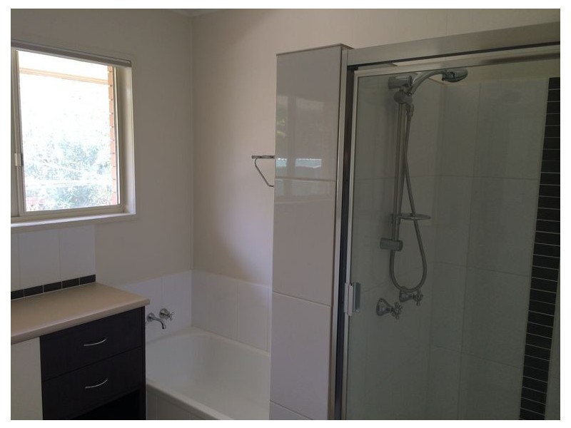 6 Lord Byron Parade, Strathpine QLD 4500