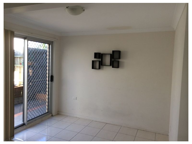 2/505 Gympie Road, Strathpine QLD 4500