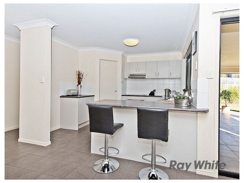 16 Tenzing Court, Warner QLD 4500