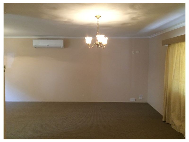 62 Peter St, Strathpine QLD 4500