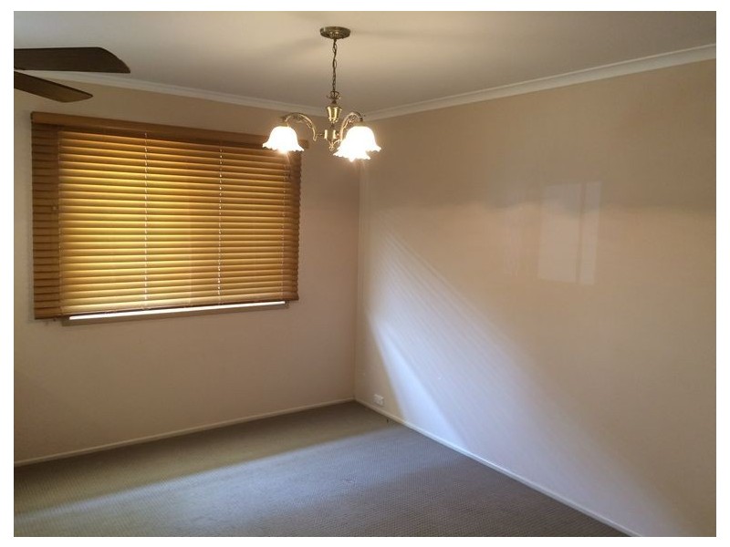 62 Peter St, Strathpine QLD 4500