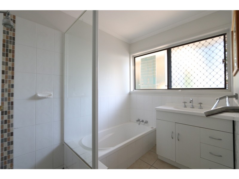 229 Samsonvale Road, Bray Park QLD 4500