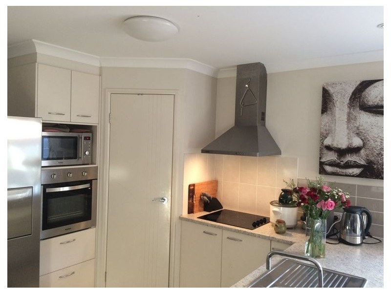 6 Moor Circuit, Warner QLD 4500