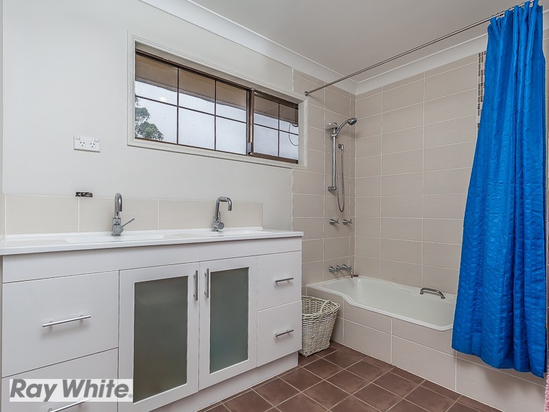 40 Calala Drive, Strathpine QLD 4500