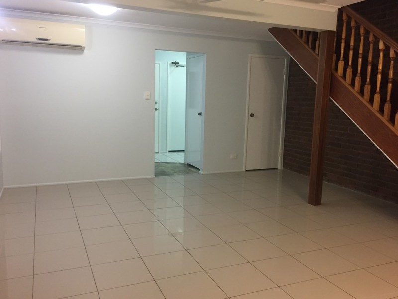 1/68 Learmonth Street, Strathpine QLD 4500