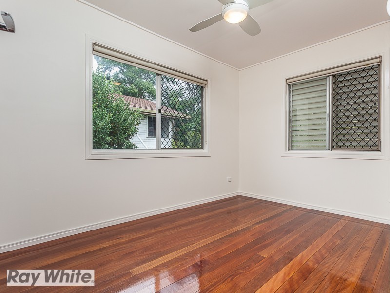 125 Spitfire Avenue, Strathpine QLD 4500