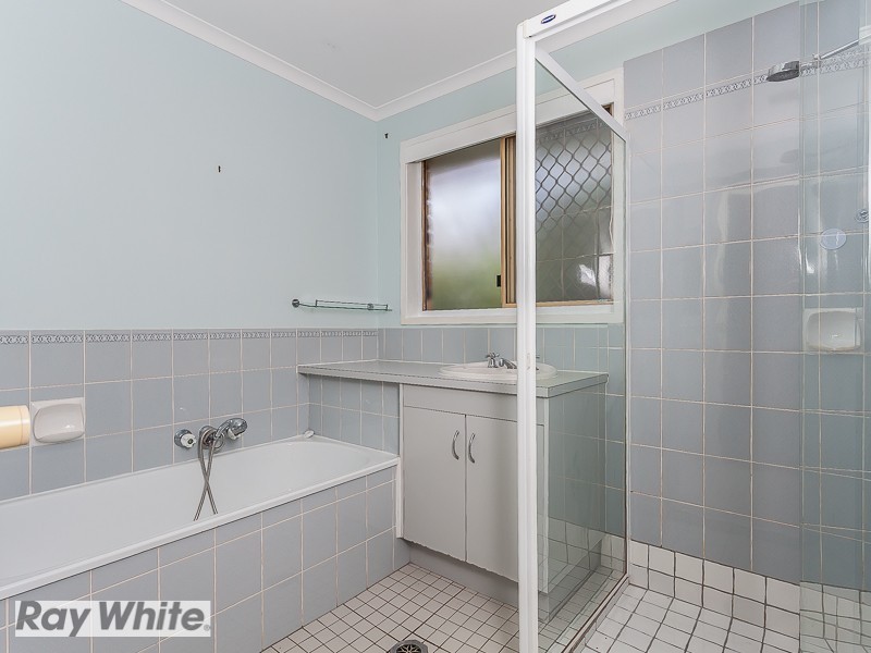 3 Fontenay Court, Petrie QLD 4502