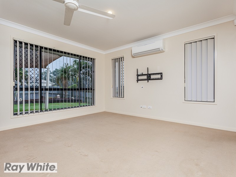 1 Brace Close, Bray Park QLD 4500