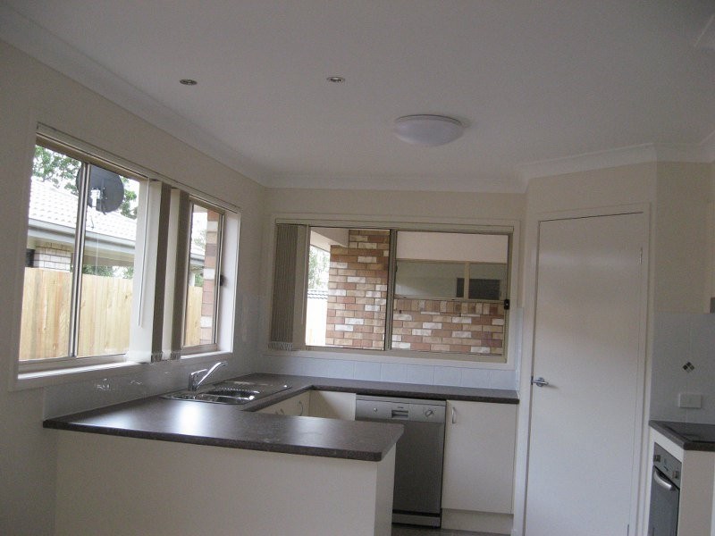 31 Baker Street, Bray Park QLD 4500