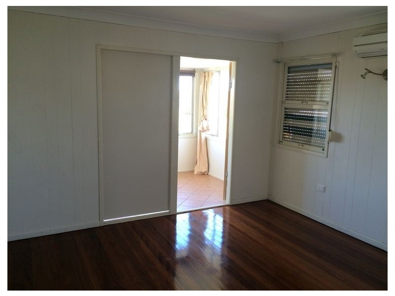 26 Ellerdale Street, Strathpine QLD 4500