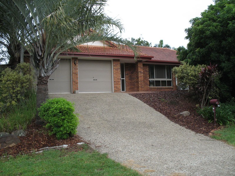 11 Kurrajong Drive, Warner QLD 4500