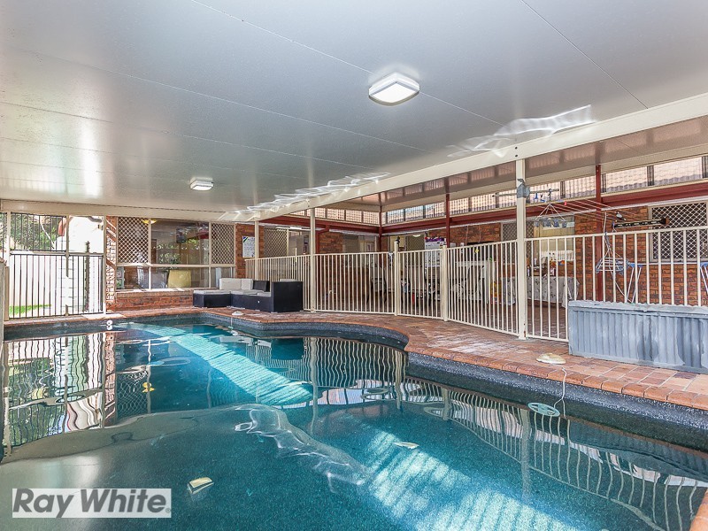 11 Kurrajong Drive, Warner QLD 4500