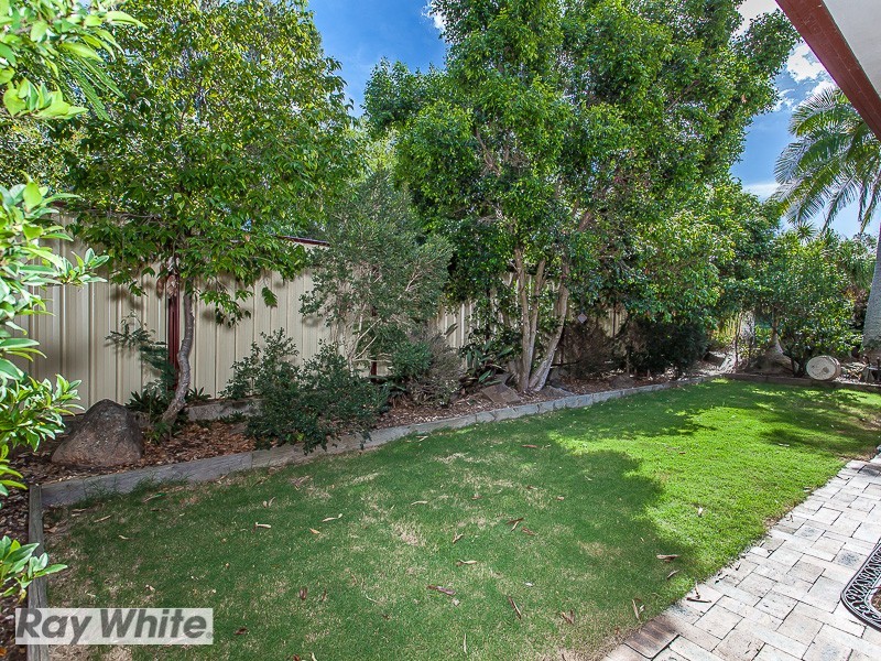 11 Kurrajong Drive, Warner QLD 4500