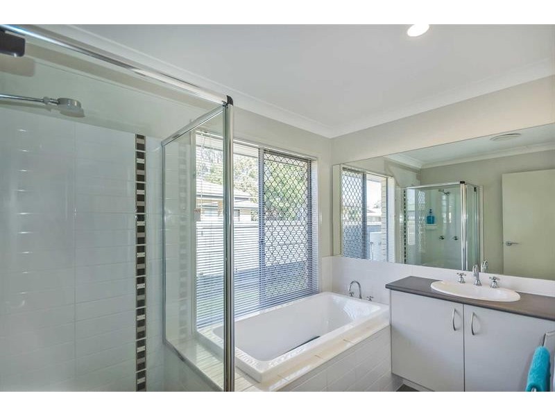 17 Tasman Street, Bray Park QLD 4500