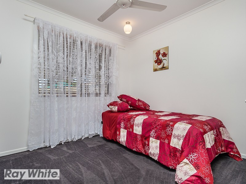 8 Maurienne Road, Petrie QLD 4502