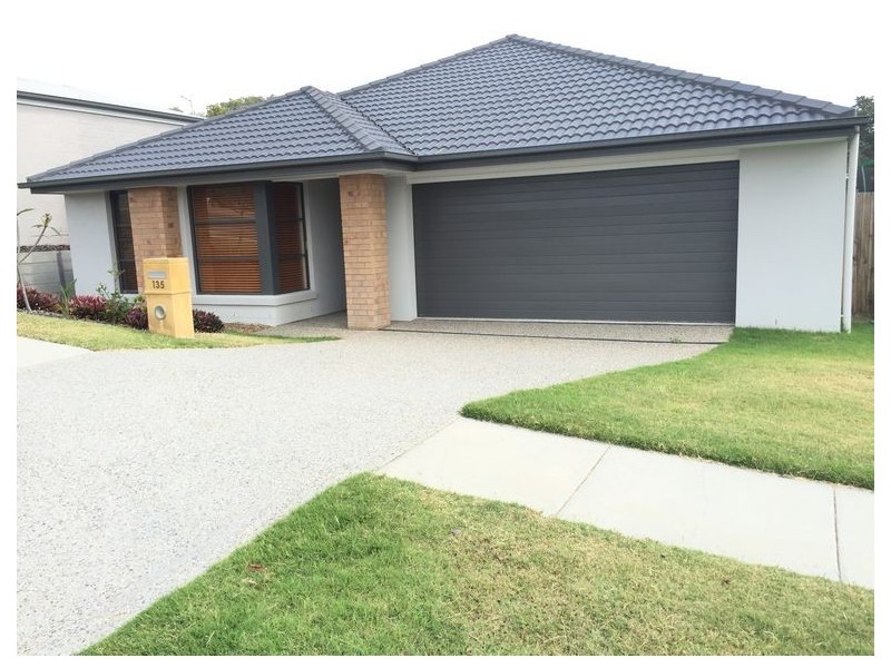 135 Cedar Creek Road, Upper Kedron QLD 4055