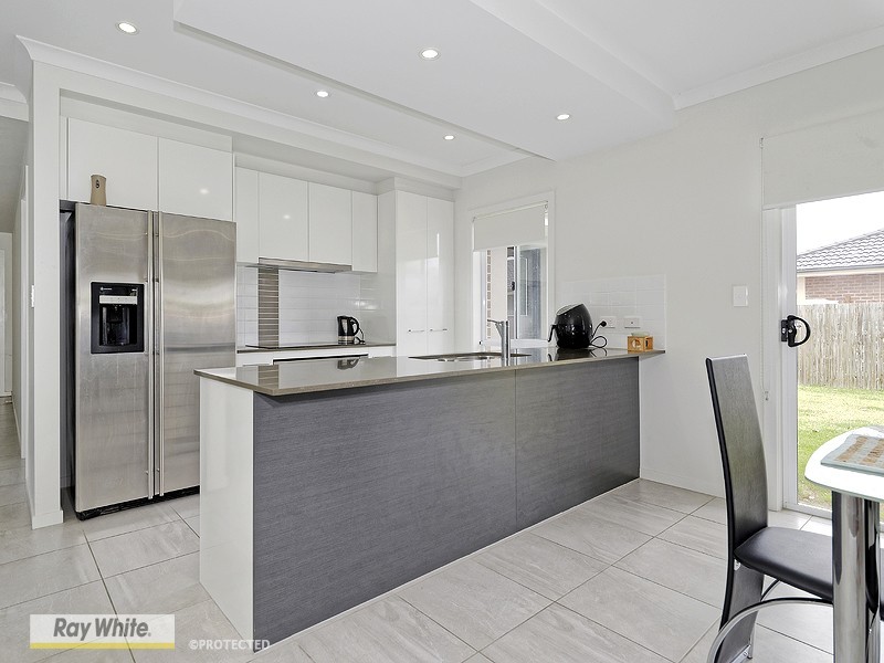 11 Staaten Street, Burpengary QLD 4505