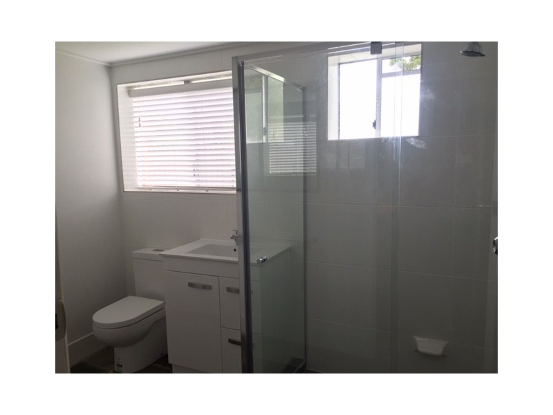 2 Coronation Street, Bray Park QLD 4500